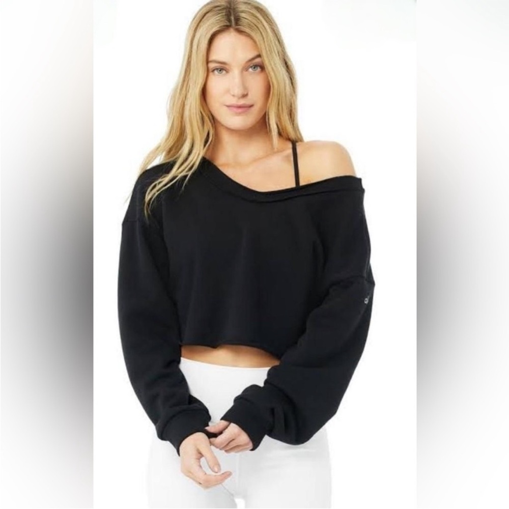 Alo off the shoulder sweatshirt